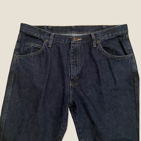 Wrangler jeans 38x29 - Picture 2 of 4